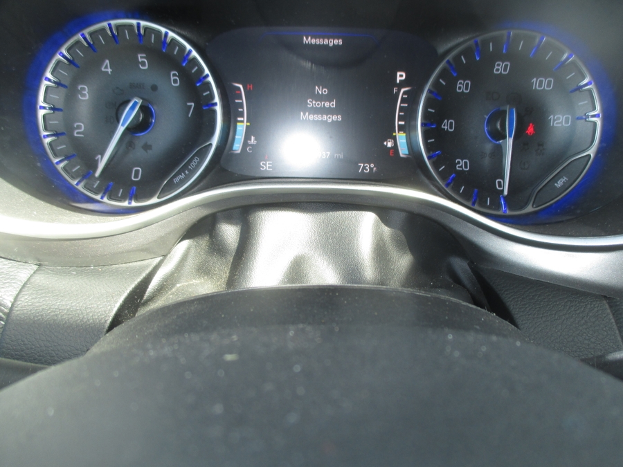 2024 Chrysler Pacifica Touring L - Photo 17
