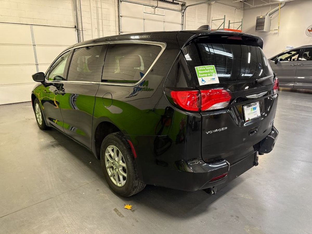 2022 CHRYSLER VOYAGER - Image 7