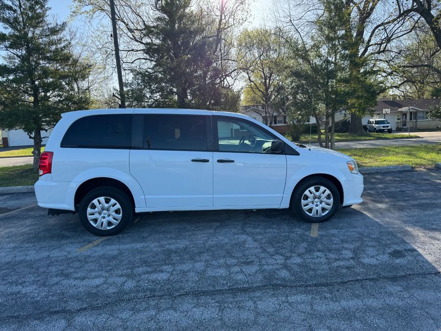 Used 2019 Dodge Grand Caravan SE - International Mobility Commercial Rear Entry Entry Fold Out Manual Ramp
