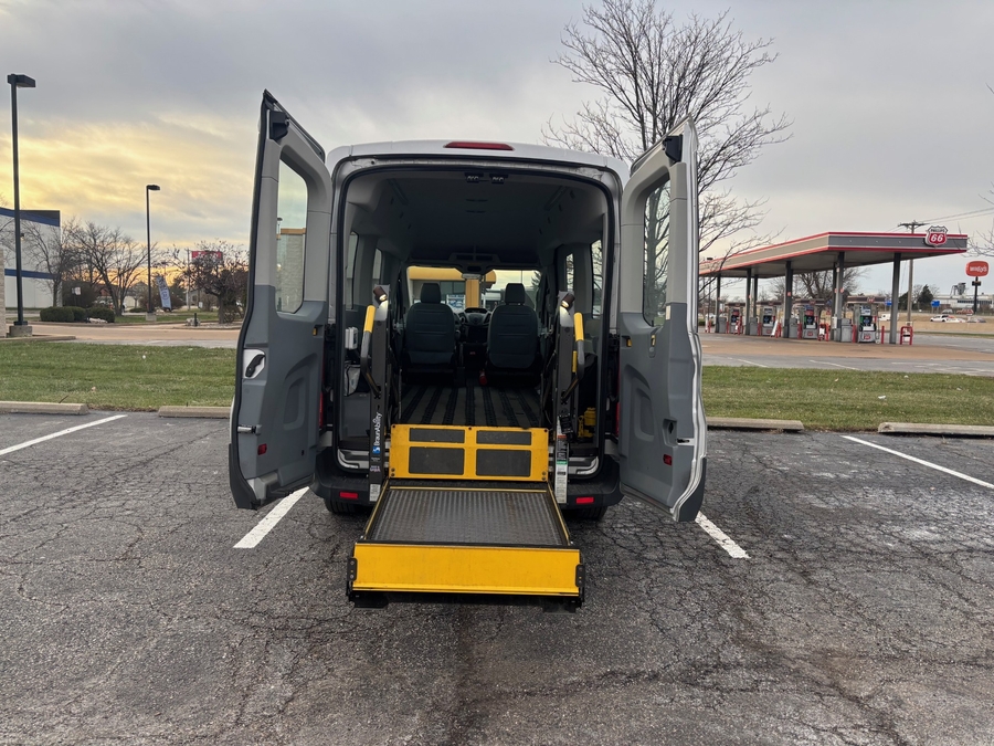 Used 2017 Ford Transit 350 XL - Fenton Mobility Rear Entry Entry Lift Automatic Ramp
