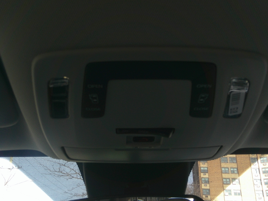 2025 TOYOTA SIENNA - Image 15