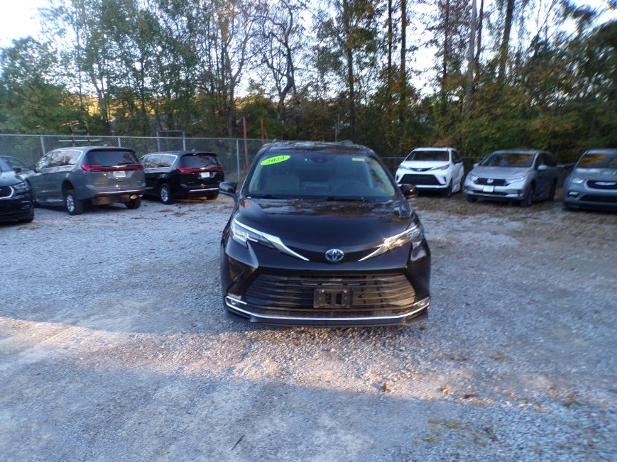 2024 TOYOTA SIENNA - Image 18