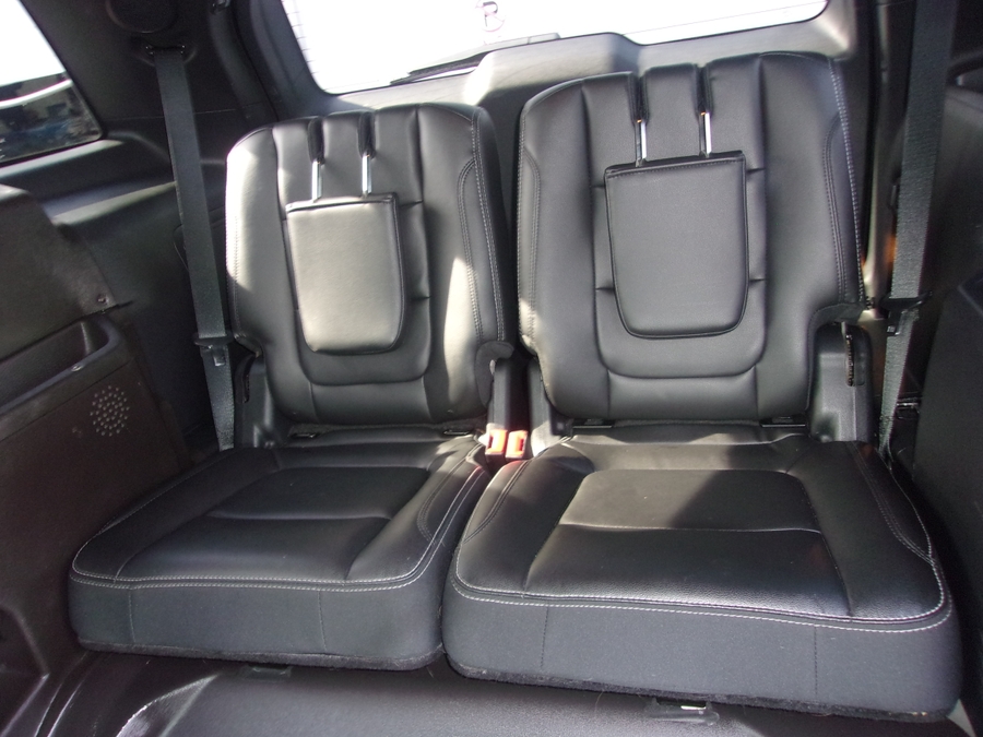 2017 Ford Explorer Limited - Photo 15