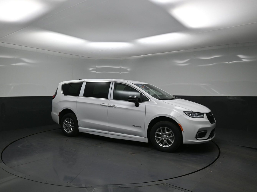 Blanco Chrysler Pacifica número de imagen 17