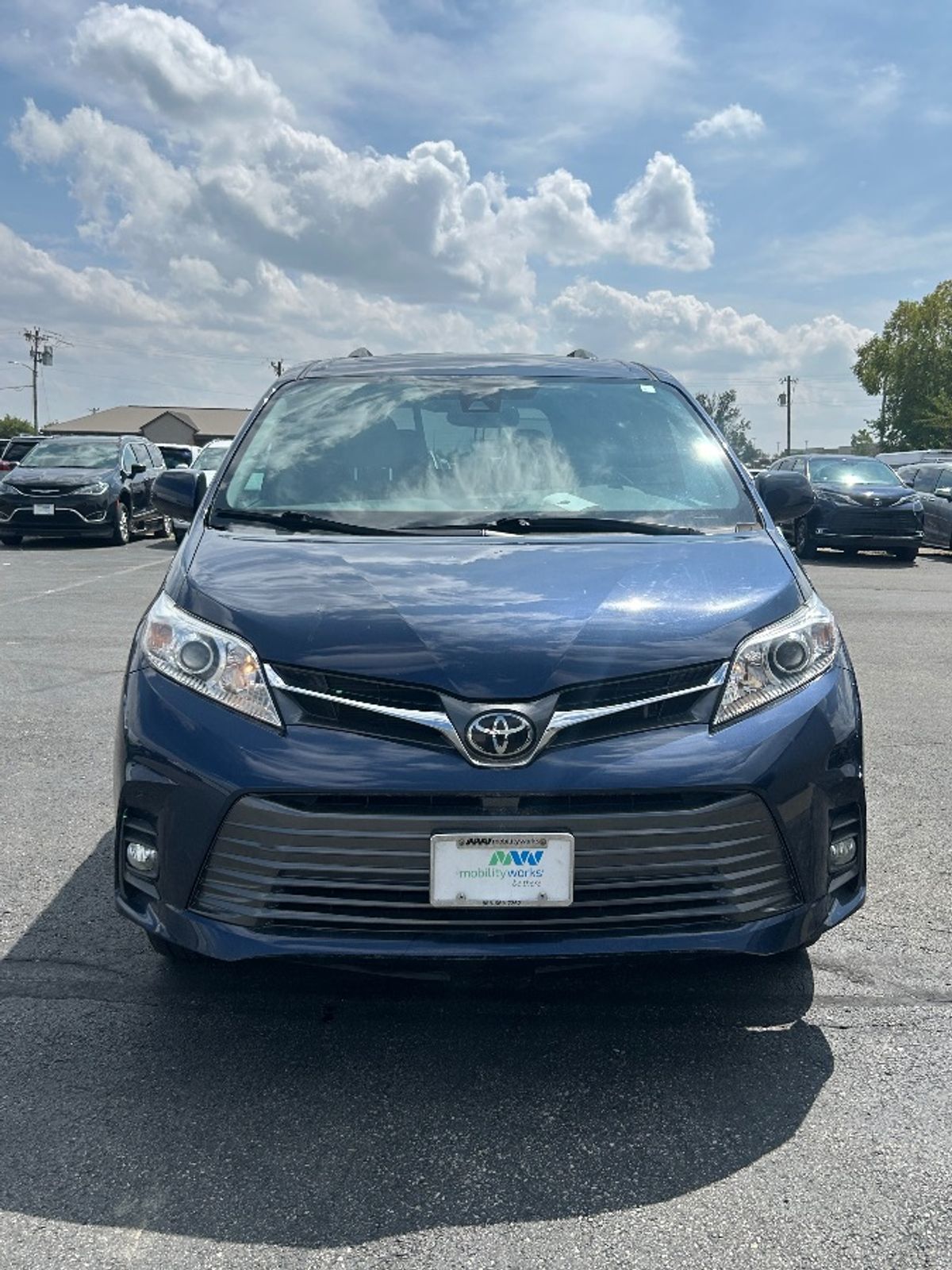 2020 TOYOTA SIENNA - Image 2