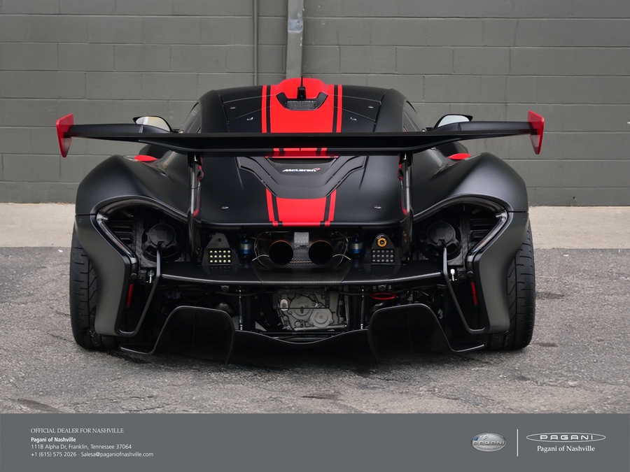 2015 McLaren P1
