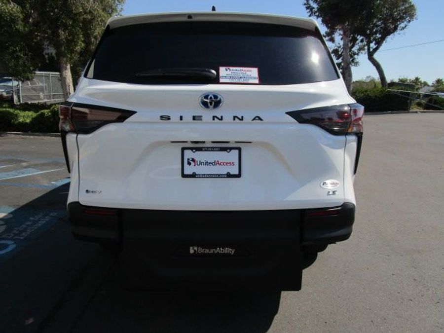 New 2025 Toyota Sienna Hybrid LE - BraunAbility Commercial Rear Entry Entry Fold Out Manual Ramp