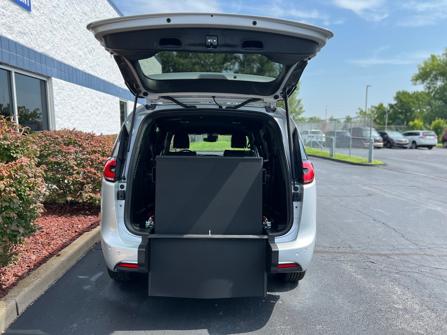 Used 2026 Chrysler Pacifica Select - ATS Commercial Rear Entry Fold Out Manual Ramp