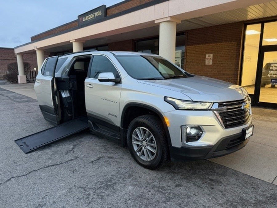 2022 Chevrolet Traverse 1LT's photo