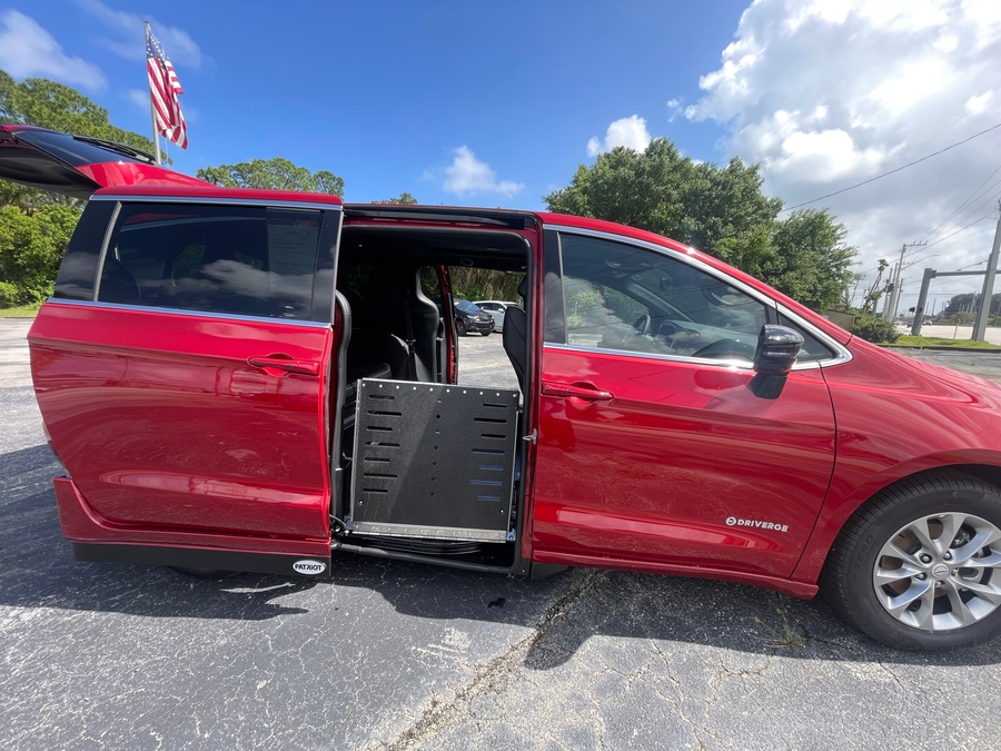 Red Chrysler Pacifica image number 7