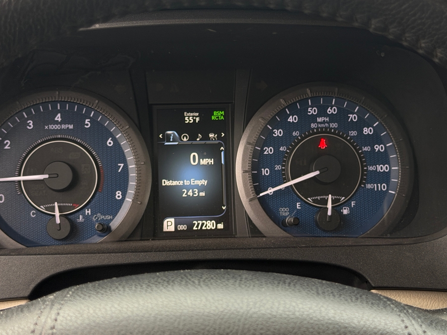 Used 2020 Toyota Sienna XLE - VMI Side Entry Entry In Floor Automatic Ramp