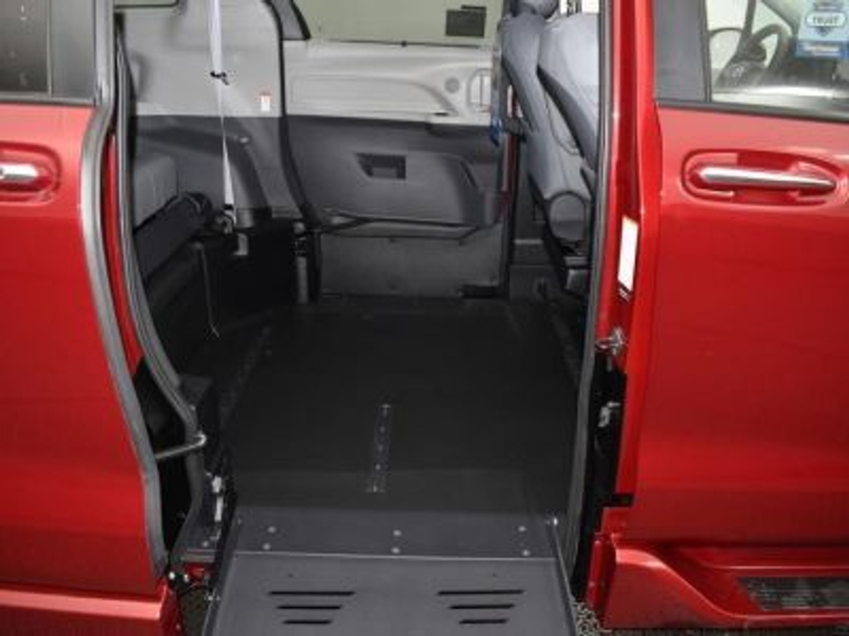 2021 TOYOTA SIENNA - Image 11