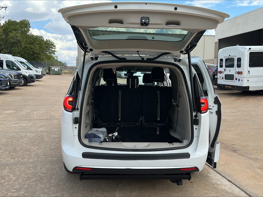 Used 2022 Chrysler Pacifica Touring L - Driverge   Ramp