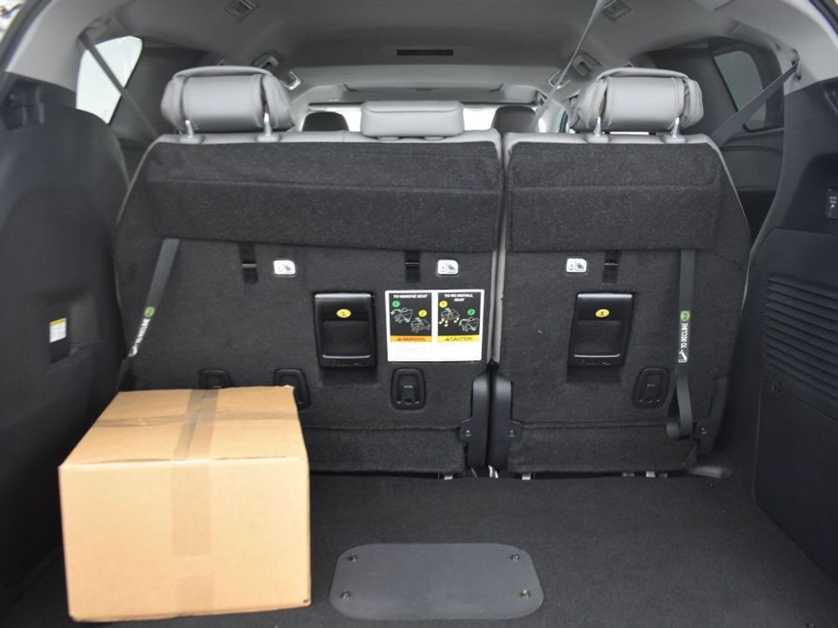 2025 TOYOTA SIENNA - Image 14