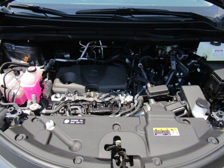 New 2025 Toyota Sienna Hybrid XLE Plus - BraunAbility Side Entry Entry In Floor Automatic Ramp