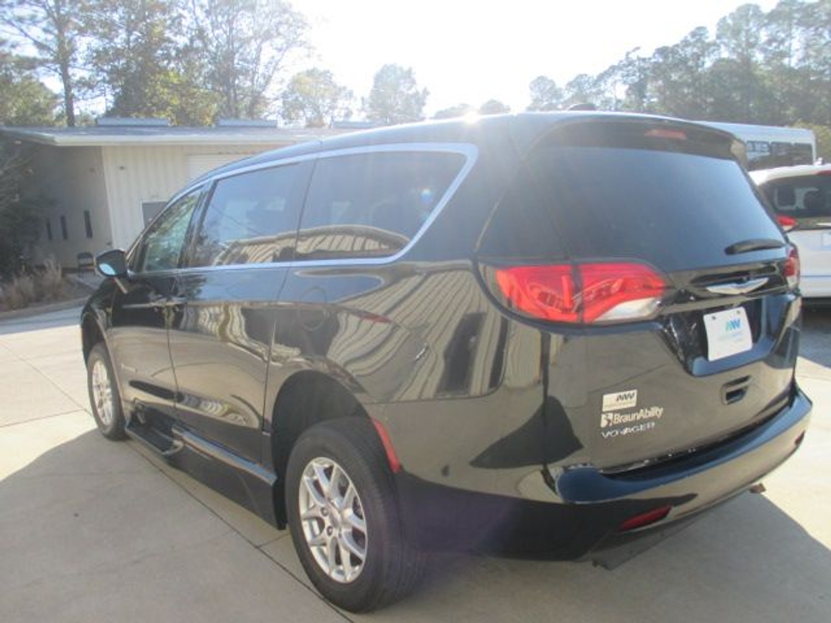 2022 CHRYSLER VOYAGER - Image 5