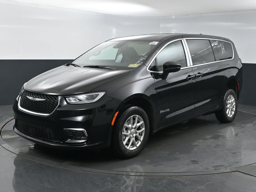 New 2025 Chrysler Pacifica Select Safety - BraunAbility Rear Entry Entry Fold Out Manual Ramp