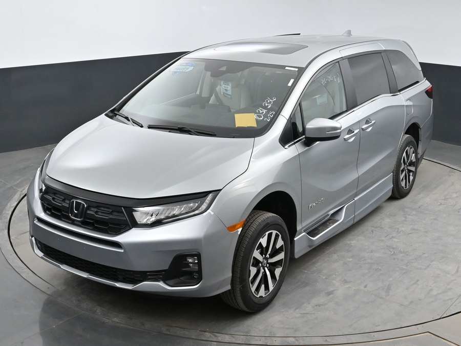 New 2026 Honda Odyssey EX-L - BraunAbility Side Entry Entry In Floor Automatic Ramp