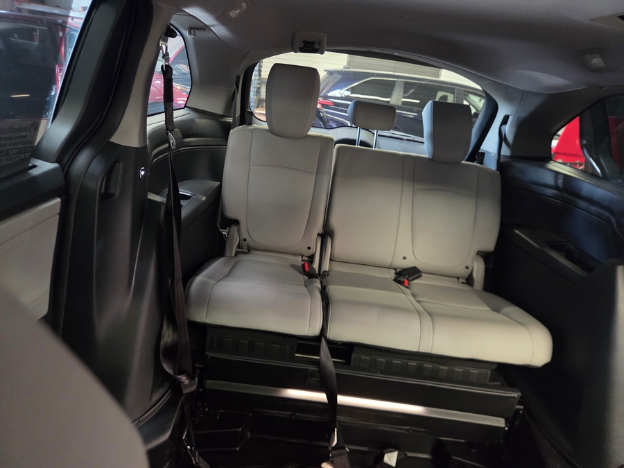 Used 2023 Honda Odyssey EX-L - BraunAbility Side Entry In Floor Automatic Ramp