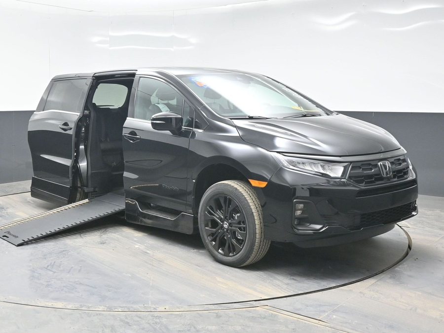 New 2026 Honda Odyssey Sport - BraunAbility Side Entry Entry In Floor Automatic Ramp
