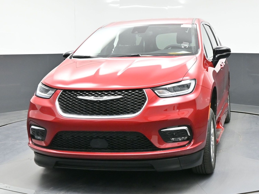 Red Chrysler Pacifica image number 10