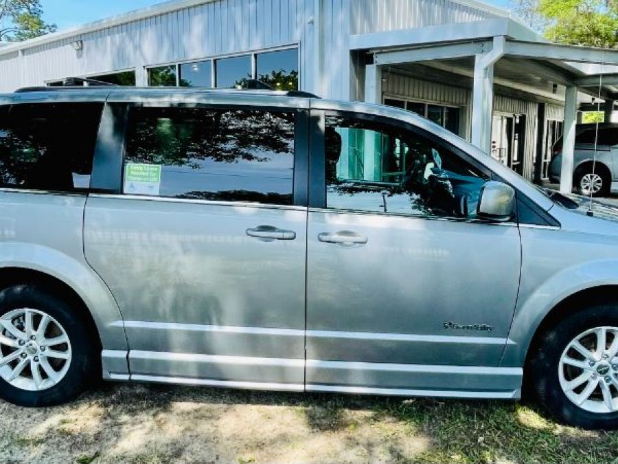 Florida Handicap Vans for Sale [New & Used Wheelchair Vans] MobilityWorks
