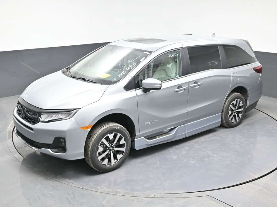New 2026 Honda Odyssey EX-L - BraunAbility Side Entry Entry In Floor Automatic Ramp