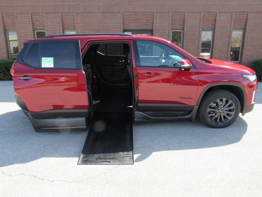 Red Chevrolet Traverse image number 8