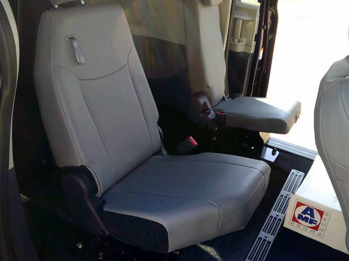 2024 TOYOTA SIENNA - Image 15