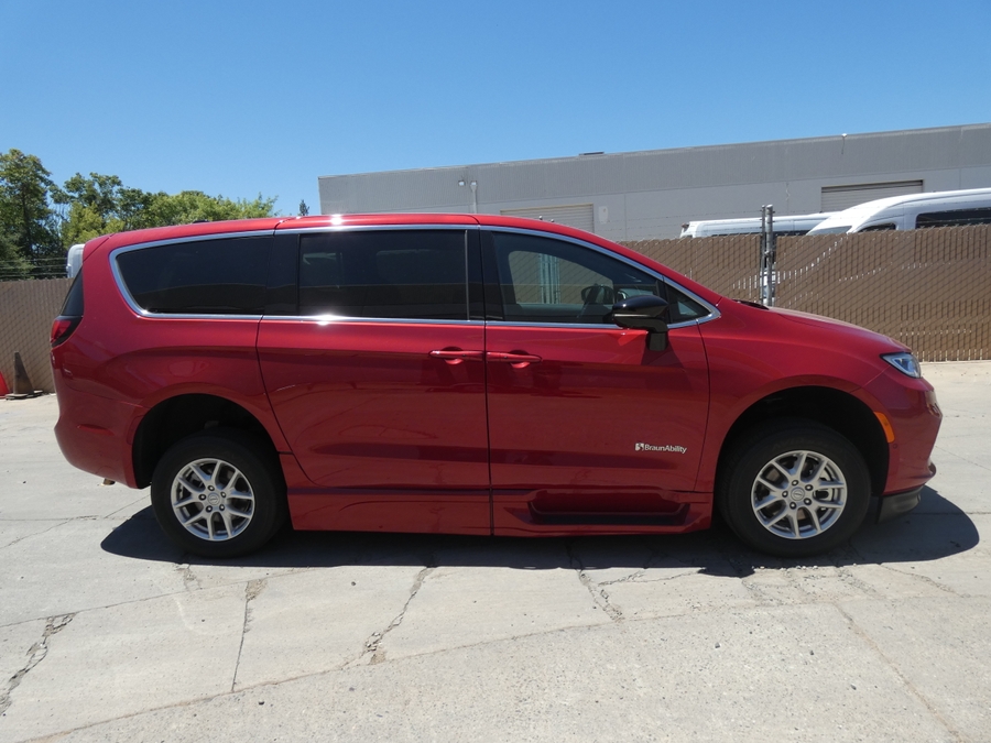 Red Chrysler Pacifica image number 12