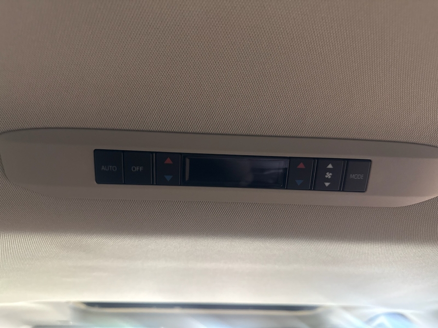 Black Toyota Sienna image number 11