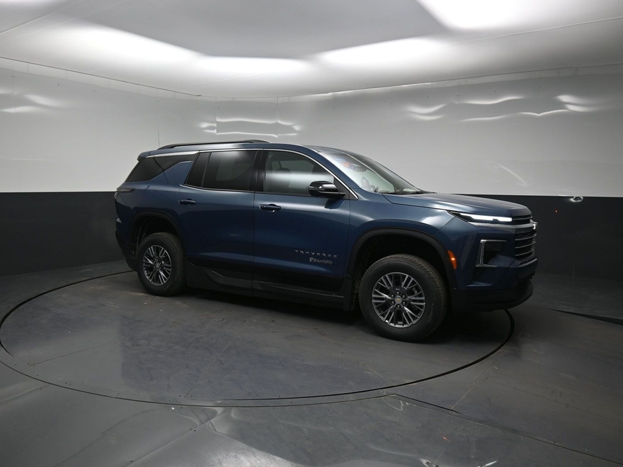 New 2026 Chevrolet Traverse 1LT - BraunAbility Side Entry In Floor Automatic Ramp