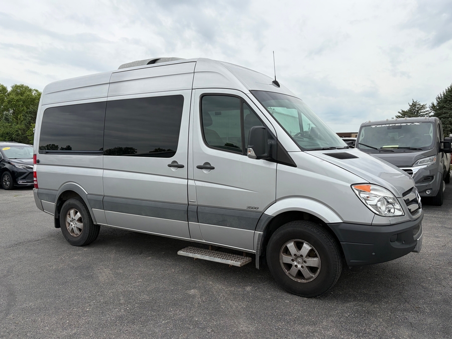  Mercedes-Benz Sprinter image number 12