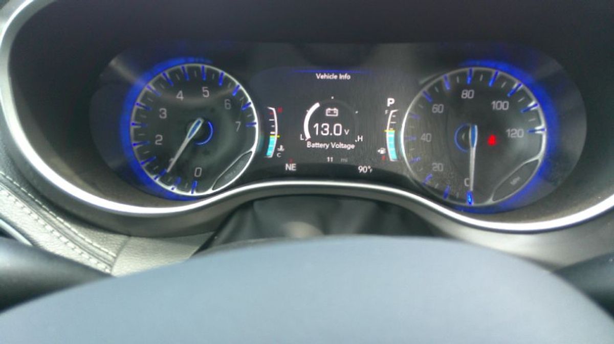 Grey Chrysler Pacifica image number 9