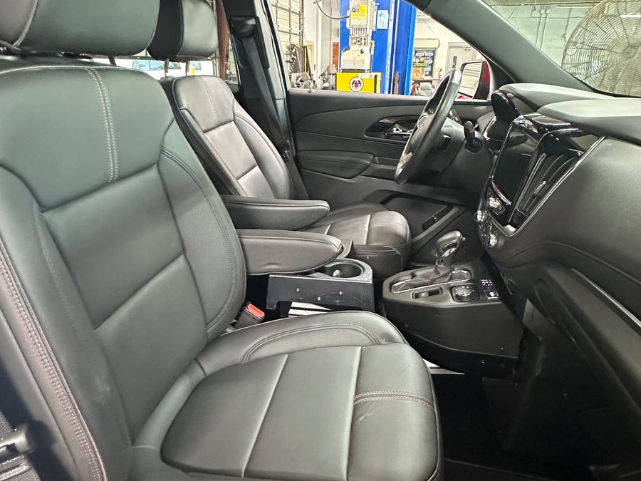 Used 2022 Chevrolet Traverse 2RS - BraunAbility Side Entry Entry In Floor Automatic Ramp