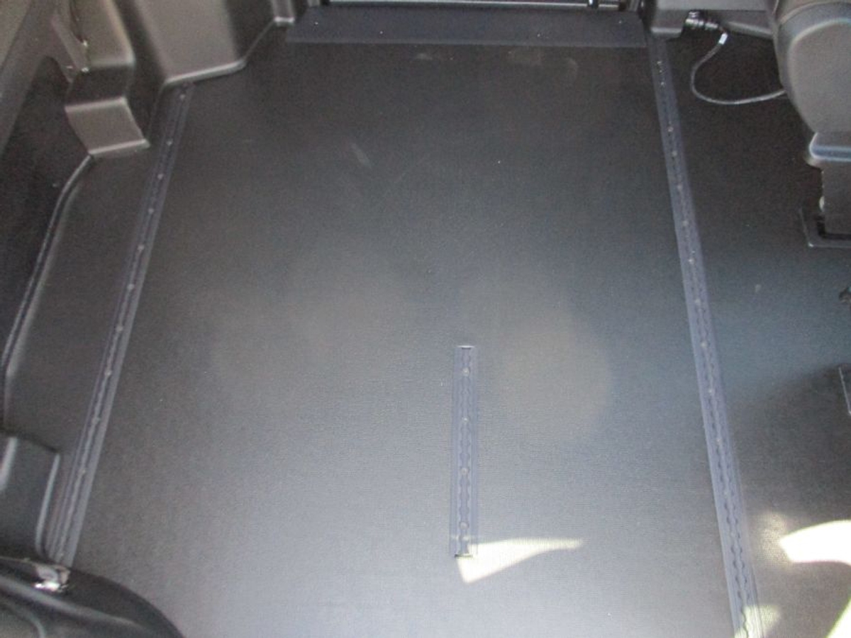 2025 CHRYSLER PACIFICA - Image 19