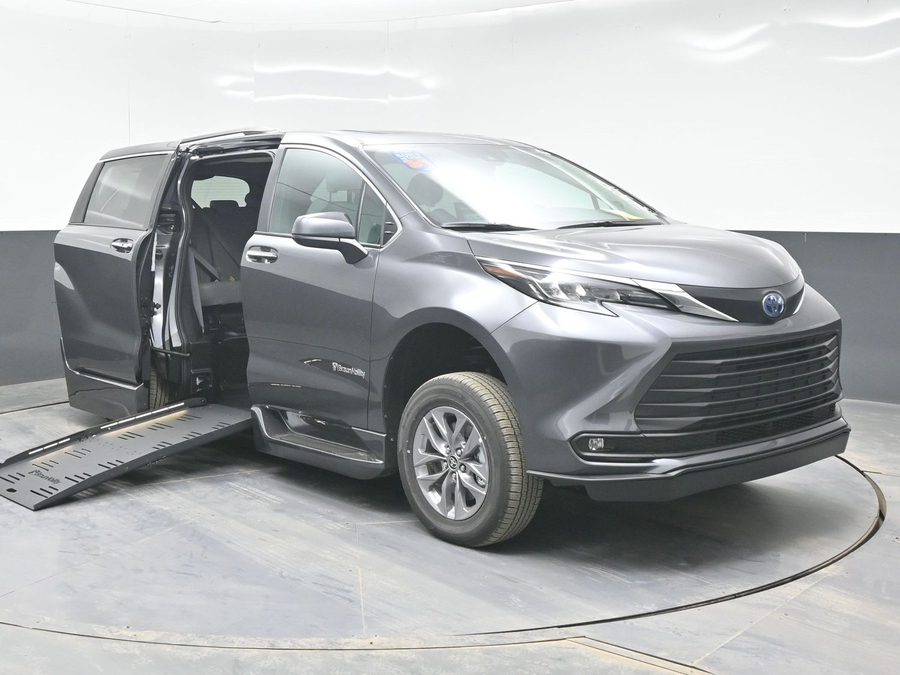 Grey Toyota Sienna with Side Entry Automatic Fold Out ramp