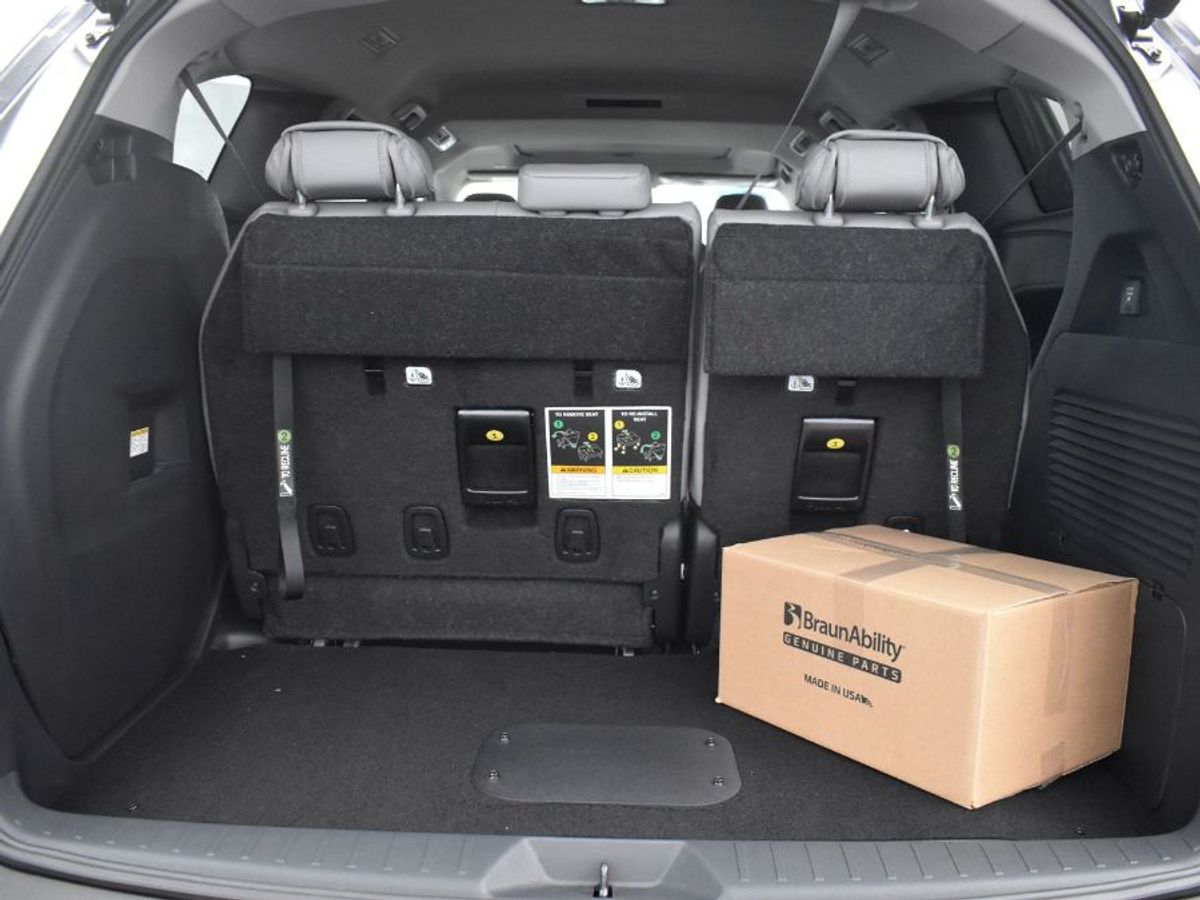 2025 TOYOTA SIENNA - Image 14