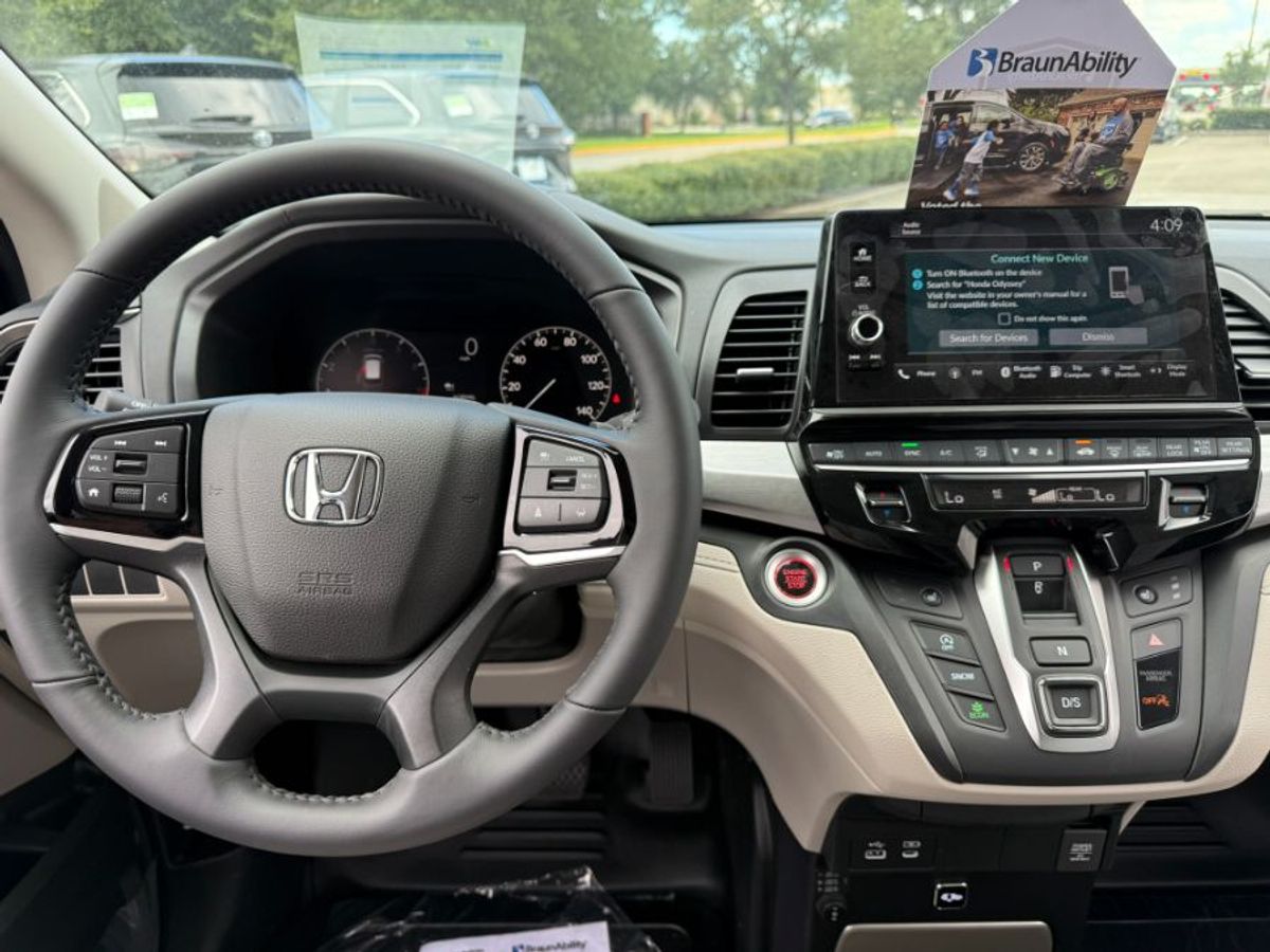 Número de imagen rojo Honda Odyssey 14