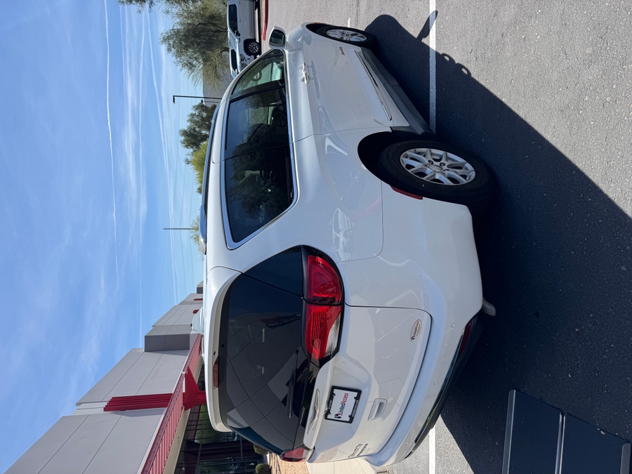 Used 2020 Chrysler Pacifica Touring L - BraunAbility Side Entry Entry Fold Out Manual Ramp