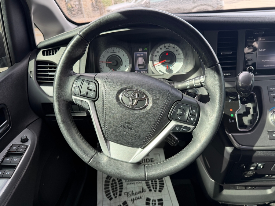 Used 2020 Toyota Sienna SE Premium - VMI Side Entry In Floor Automatic Ramp