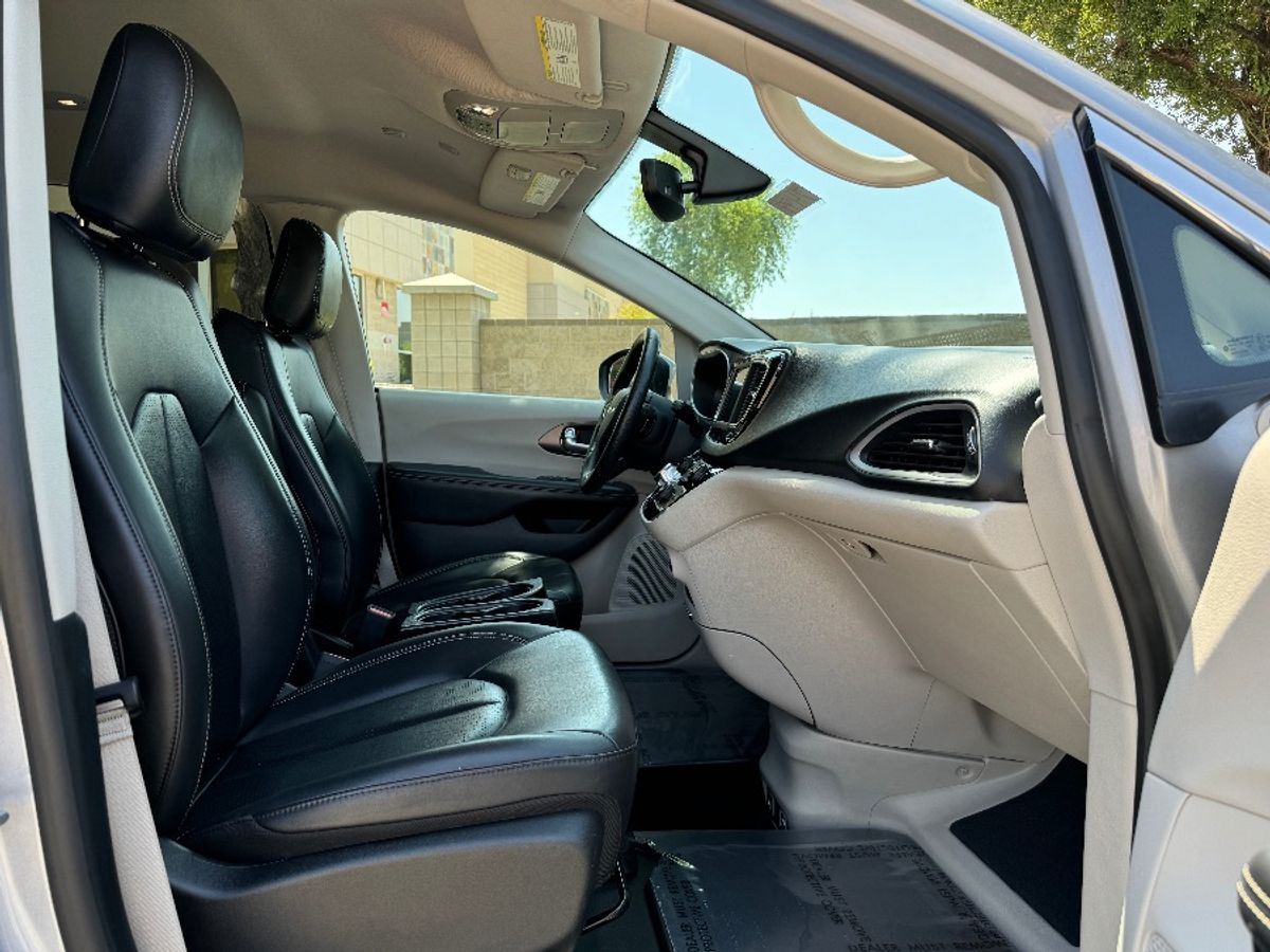 2020 CHRYSLER VOYAGER - Image 6