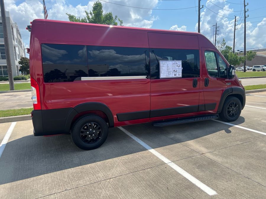 New 2024 Ram ProMaster SLT 2500 - Fenton Mobility Side Entry Entry Lift Automatic Ramp