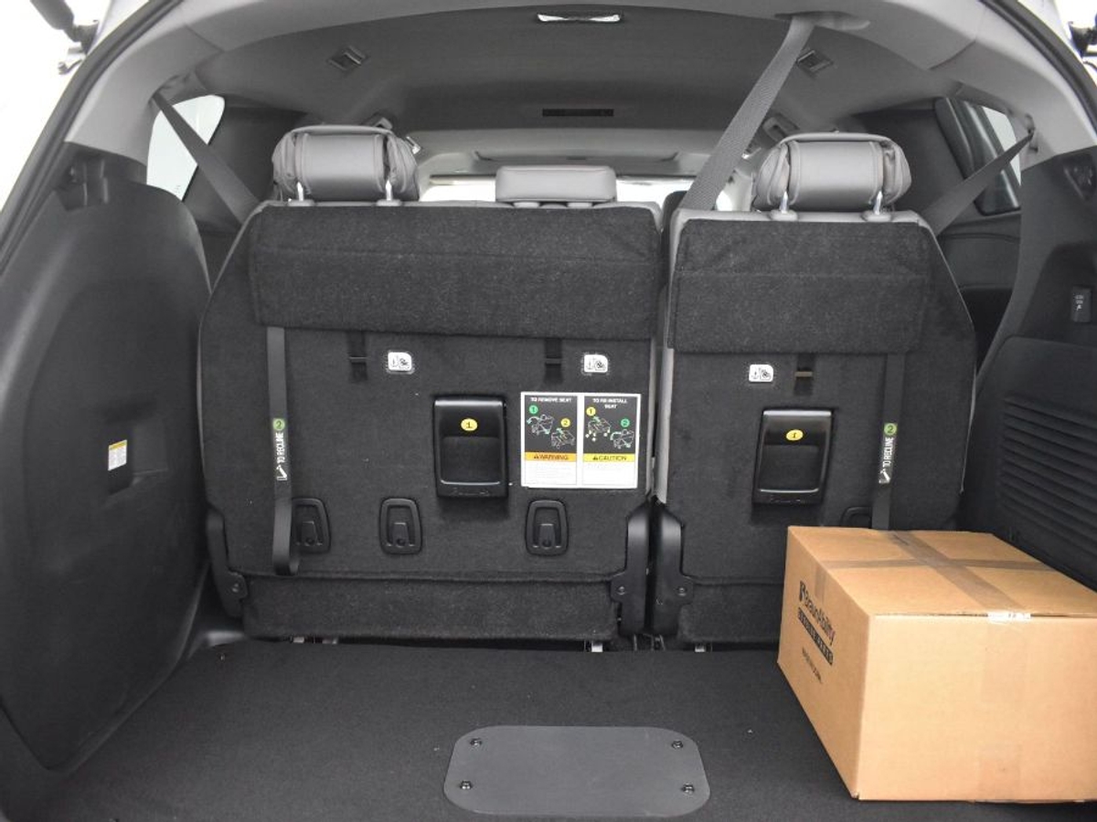 2025 TOYOTA SIENNA - Image 15