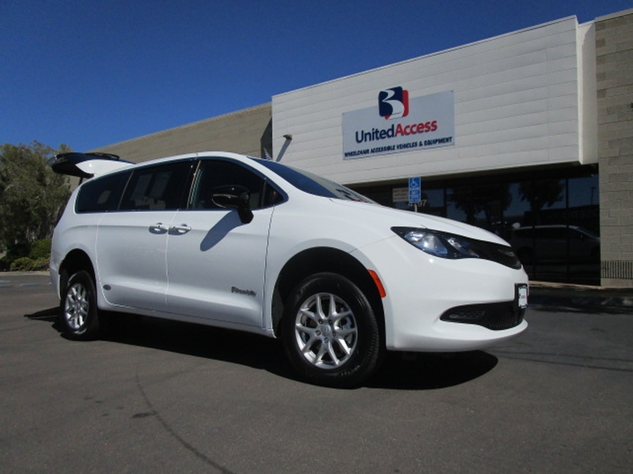 New 2025 Chrysler Voyager LX - BraunAbility Commercial Rear Entry Entry Fold Out Manual Ramp