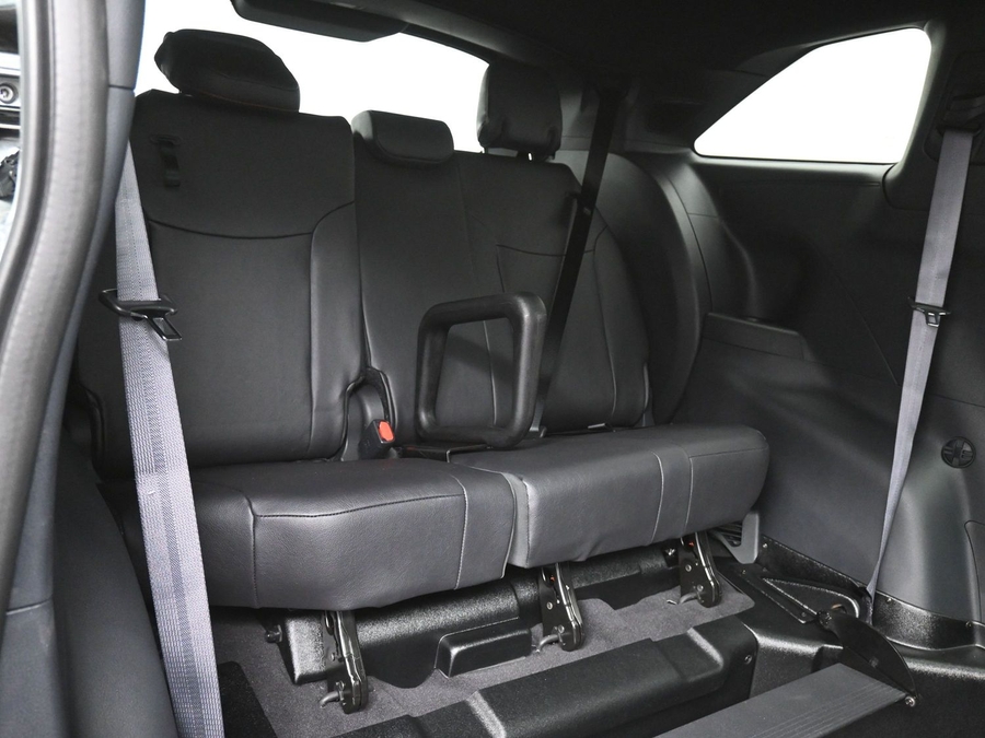 New 2025 Toyota Sienna Hybrid XSE Sport - BraunAbility Side Entry Entry In Floor Automatic Ramp