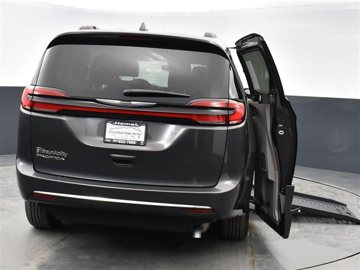 2022 CHRYSLER PACIFICA - Image 21