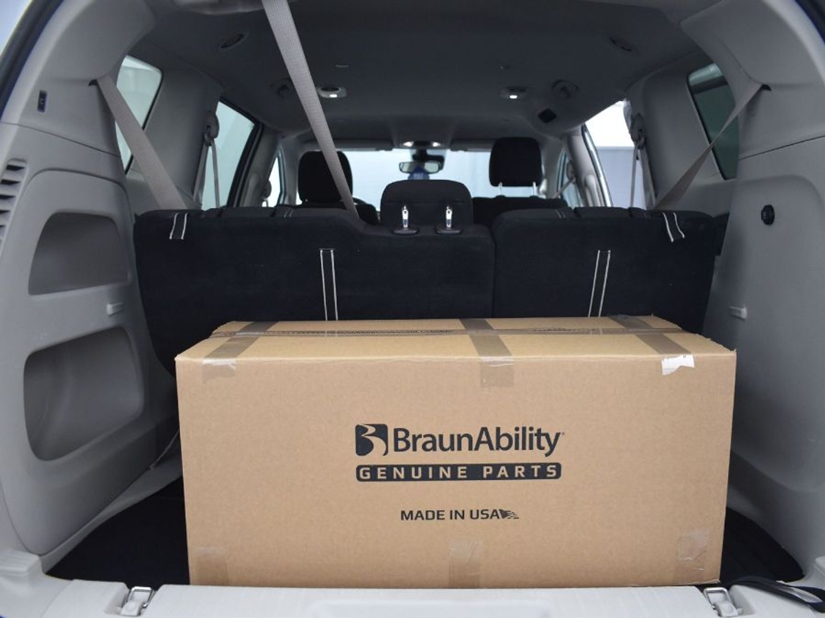 2023 CHRYSLER VOYAGER - Image 14