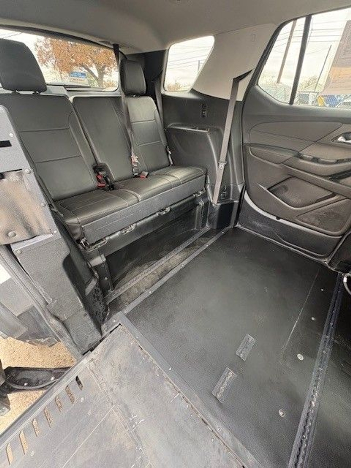 2021 CHEVROLET TRAVERSE - Image 4