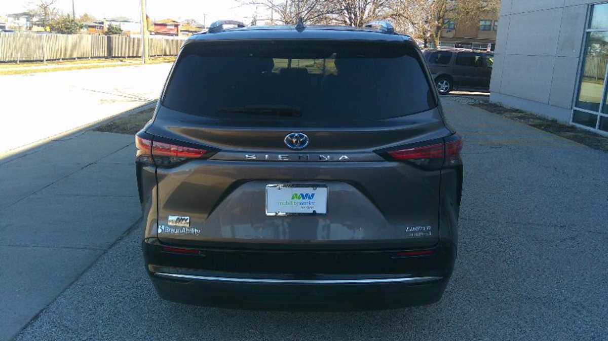 2021 TOYOTA SIENNA - Image 16